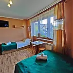 Проживание в семье Goscinne Lukaszczyk *
